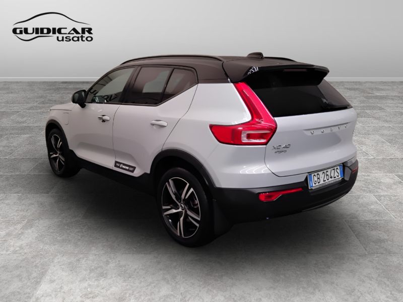 GuidiCar - VOLVO XC40 2020 XC40 1.5 T5 plug-in-hybrid R-design auto my21 Usato