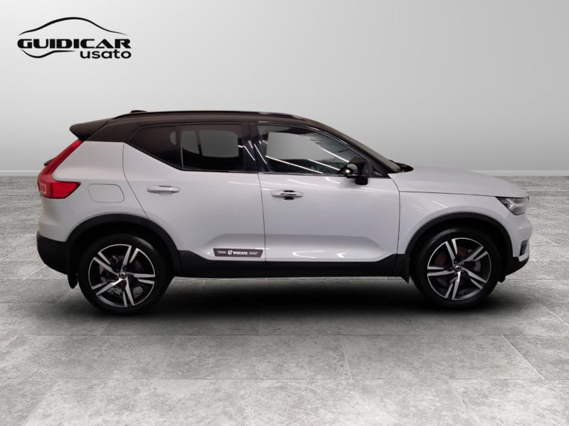 GuidiCar - VOLVO XC40 2020 XC40 1.5 T5 plug-in-hybrid R-design auto my21 Usato