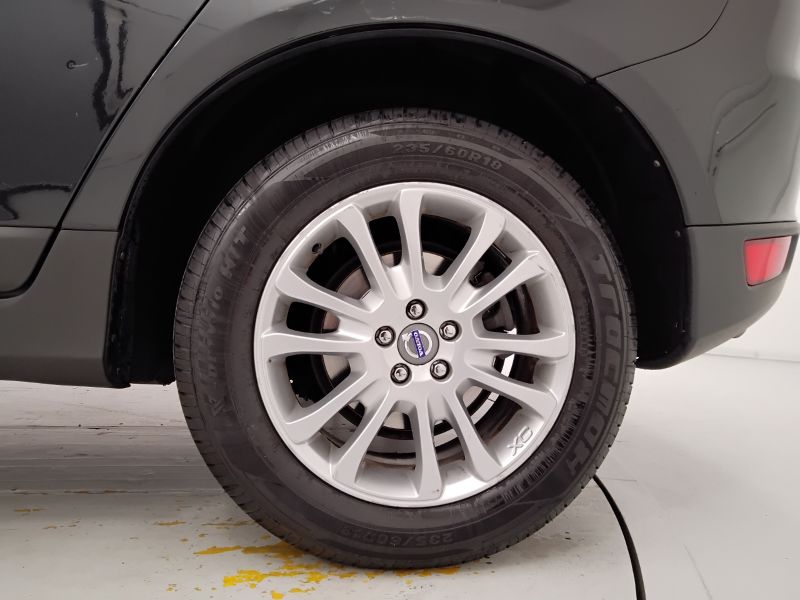 GuidiCar - VOLVO XC60 2009 XC60 2.4 D5 Momentum awd 205cv auto Usato