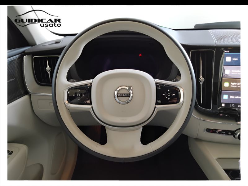 GuidiCar - VOLVO XC60 2024 XC60 2.0 t6 recharge phev obc 6,4kW Ultimate Dark awd auto Aziendale