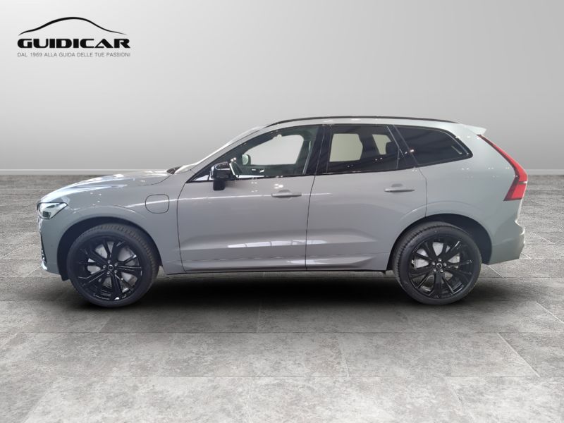 GuidiCar - VOLVO XC60 1 XC60 Ultra Black Edition T6 AWD AUT Nuovo